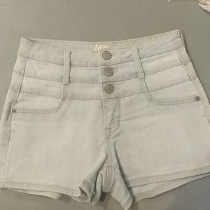denim short